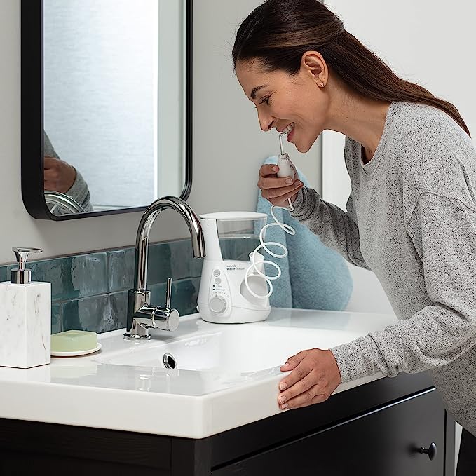 Senora 1 - Countertop Aquarius Waterpik Flosser: The Ultimate Oral Health Solution